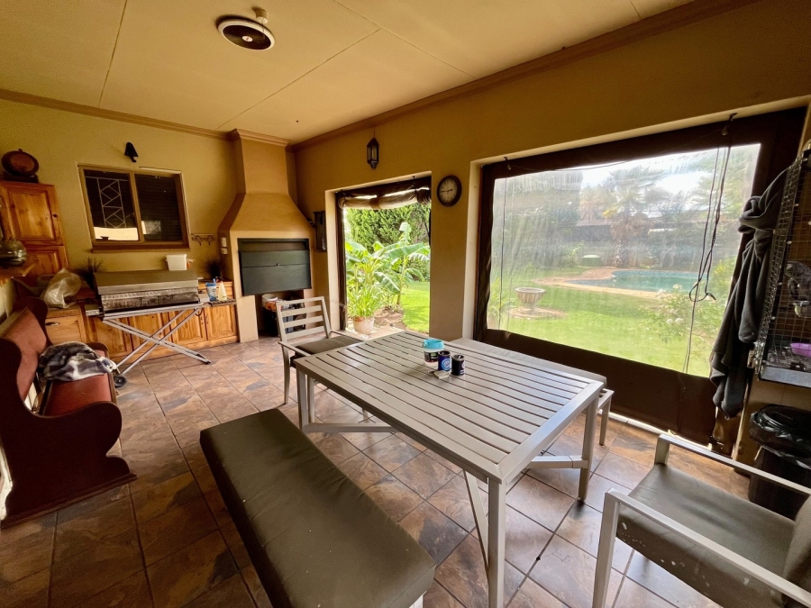 3 Bedroom Property for Sale in La Hoff North West